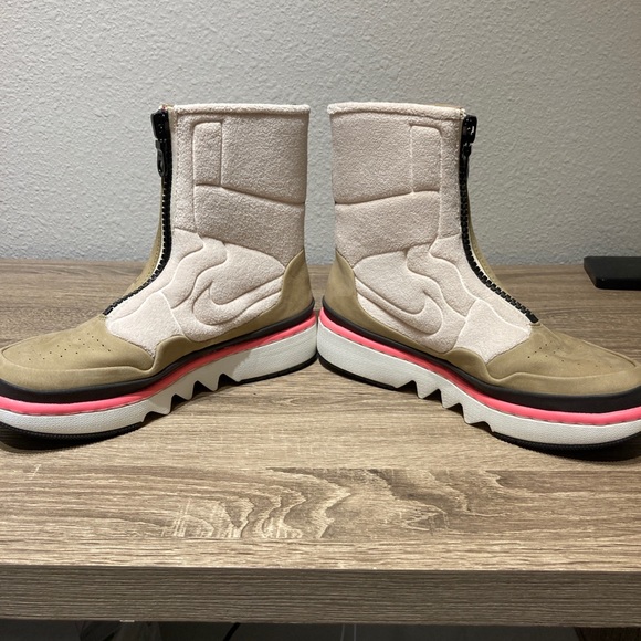 Air Jordan 1 Women’s 7 Shoes Boots New Nike NWT - Picture 9 of 14